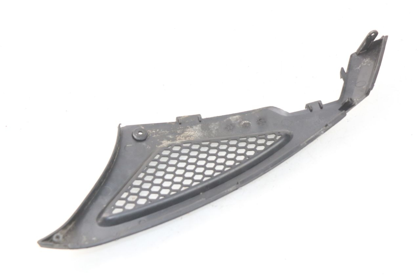 photo de CACHE SOTTO SELLA DESTRO KYMCO AGILITY RS 2T 50 (2009 - 2013) - Altra angolazione