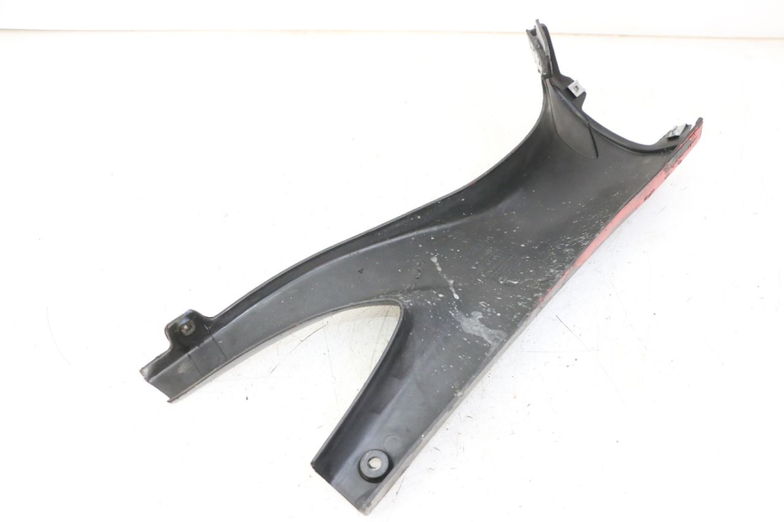 photo de CARENA SOTTO SELLA DESTRA APRILIA RS 50 (1999 - 2005) - Altra angolazione