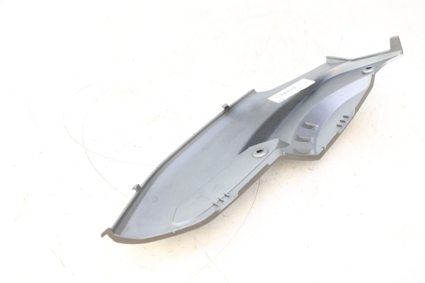 photo de CACHE SOTTO SELLA DESTRO BMW C SPORT 650 (2015 - 2021) - Primo piano tecnico