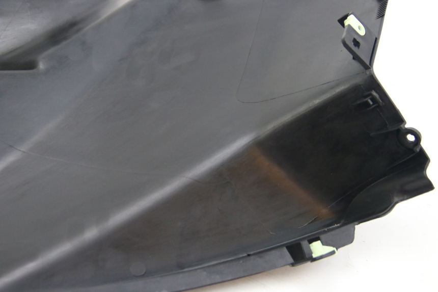 photo de COPERCHIO SOTTO SELLA DESTRO PEUGEOT CITYSTAR 125 (2011 - 2017) - Ricambio usato controllato