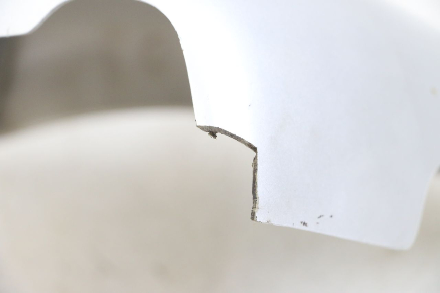 photo de CARENA SOTTO SELLA DESTRA APRILIA CLASSIC 125 (1995 - 2001) - Zoom sullo stato d'uso