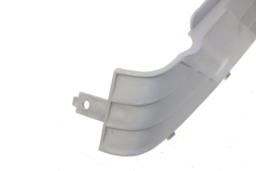 photo de COPERCHIO SOTTO SELLA DESTRO SUZUKI CP 80 (1985 - 1996) - Zoom sullo stato d'uso