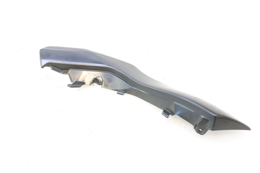 photo de COPERTURA SOTTO SELLA DESTRA KAWASAKI ER-6 ER6 F ABS 650 (2012 - 2016) - Dettagli dei punti di fissaggio