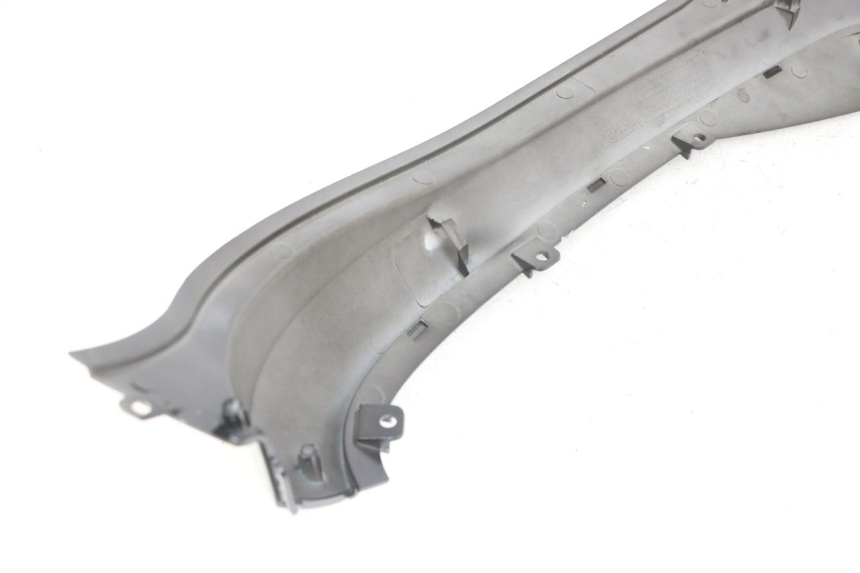 photo de CARENA SOTTO SELLA DESTRA SYM FIDDLE 3 III 50 (2014 - 2020) - Zoom sullo stato d'uso