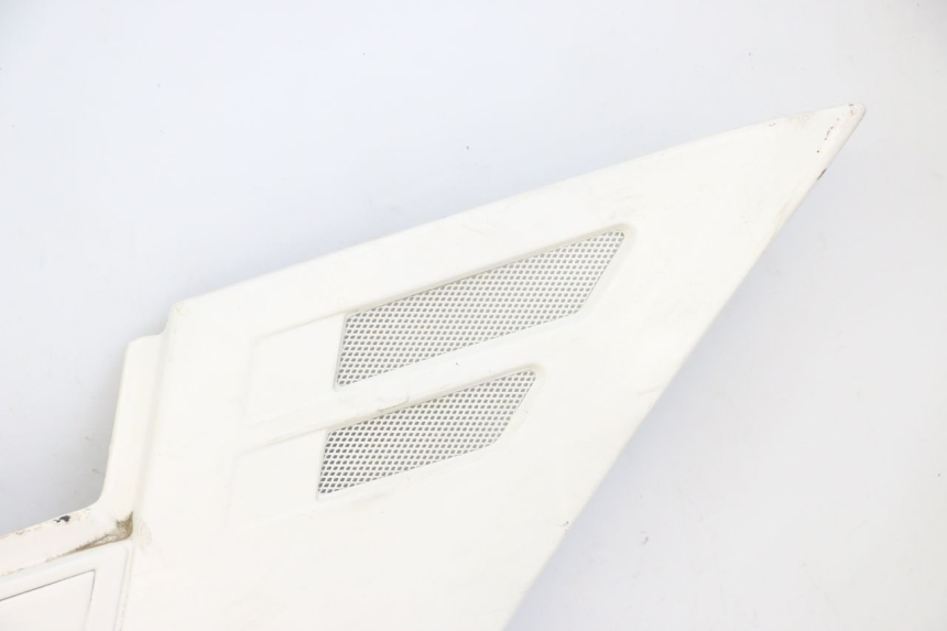 photo de CARENA SOTTO SELLA DESTRA YAMAHA FJ 36Y 1100 (1984 - 1985) - Zoom sui componenti