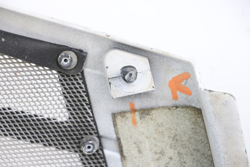 photo de CARENA SOTTO SELLA DESTRA YAMAHA FJ 36Y 1100 (1984 - 1985) - Ricambio usato controllato