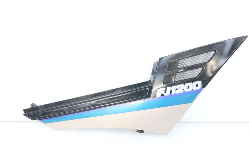 photo de COPERCHIO SOTTO SELLA DESTRO YAMAHA FJ 3CX 1200 (1986 - 1996) - Vista principale