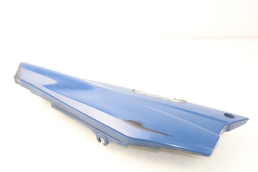 photo de COPERCHIO SOTTO SELLA DESTRO YAMAHA FJR ABS 1300 (2006 - 2012) - Vista d'insieme del prodotto