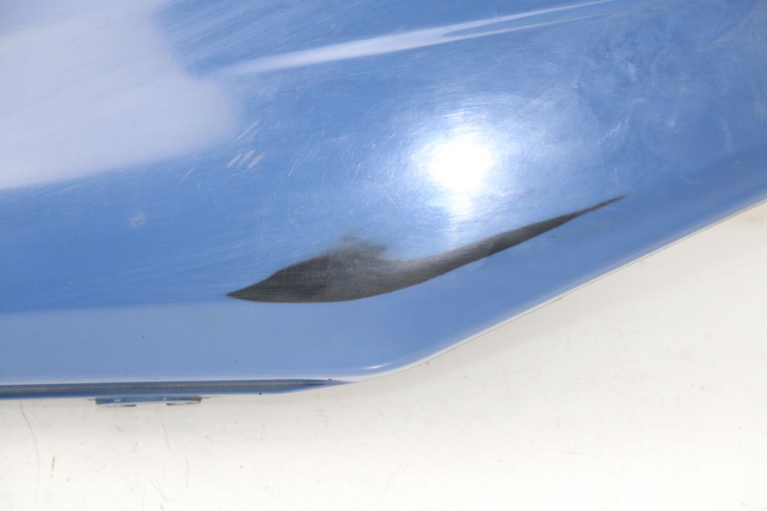 photo de COPERCHIO SOTTO SELLA DESTRO YAMAHA FJR ABS 1300 (2006 - 2012) - Stato della superficie e materiale