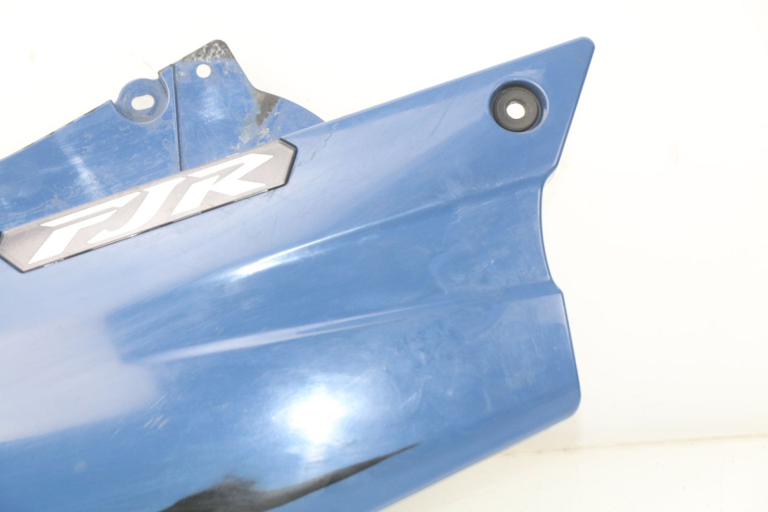 photo de COPERCHIO SOTTO SELLA DESTRO YAMAHA FJR ABS 1300 (2006 - 2012) - Ricambio usato controllato