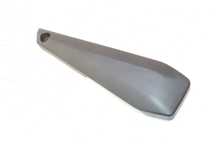 photo de COPERCHIO SOTTO SELLA DESTRO YAMAHA FZ8 800 (2010 - 2016) - Vista principale