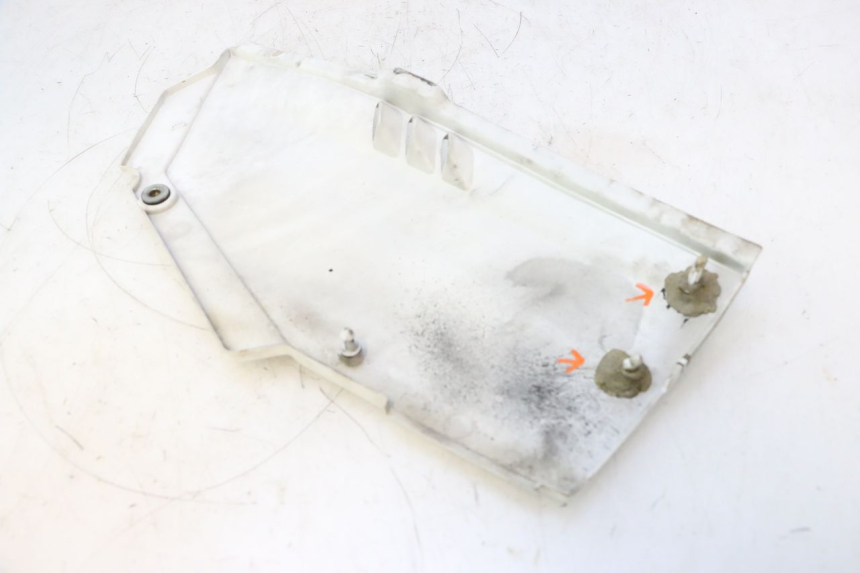 photo de CARENA SOTTO SELLA DESTRA KAWASAKI GPX F ZX750F 750 (1986 - 1990) - Dettaglio del componente