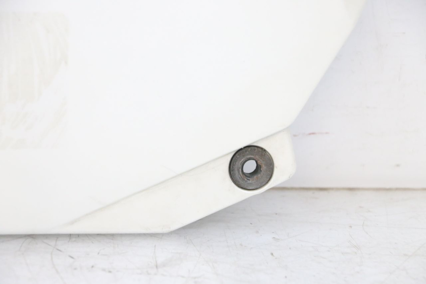 photo de CARENA SOTTO SELLA DESTRA KAWASAKI GPX R WARBIRD 600 (1988 - 1993) - Ricambio usato controllato