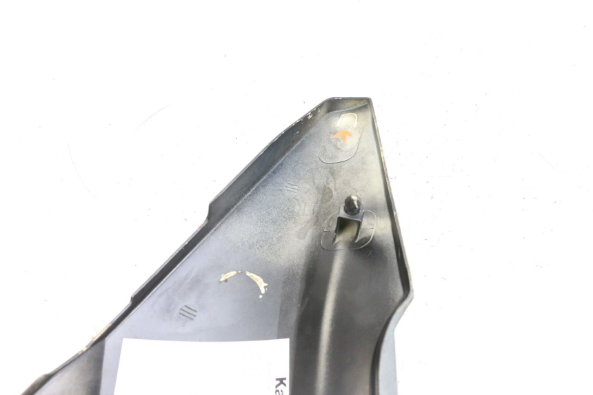 photo de CARENA SOTTO SELLA DESTRA KAWASAKI GPZ RX 1000 (1986 - 1988) - Dettaglio del componente