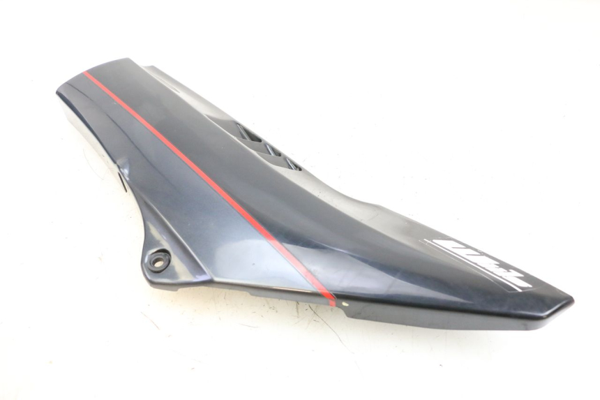 photo de CARENA SOTTO SELLA DESTRA KAWASAKI GPZ RX 1000 (1986 - 1988) - Ricambio usato controllato