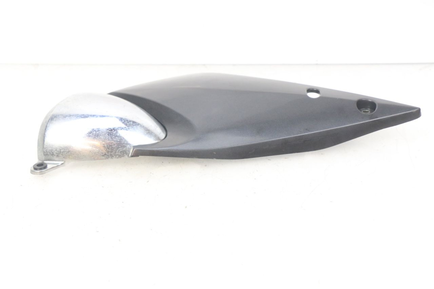 photo de COPERCHIO SOTTO SELLA DESTRO SUZUKI GSF N BANDIT 600 (2000 - 2004) - Dettaglio del componente