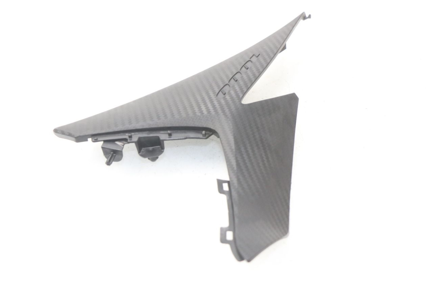 photo de COPERCHIO SOTTO SELLA DESTRO SUZUKI GSX-R GSXR K16 1000 (2012 - 2016) - Altra angolazione