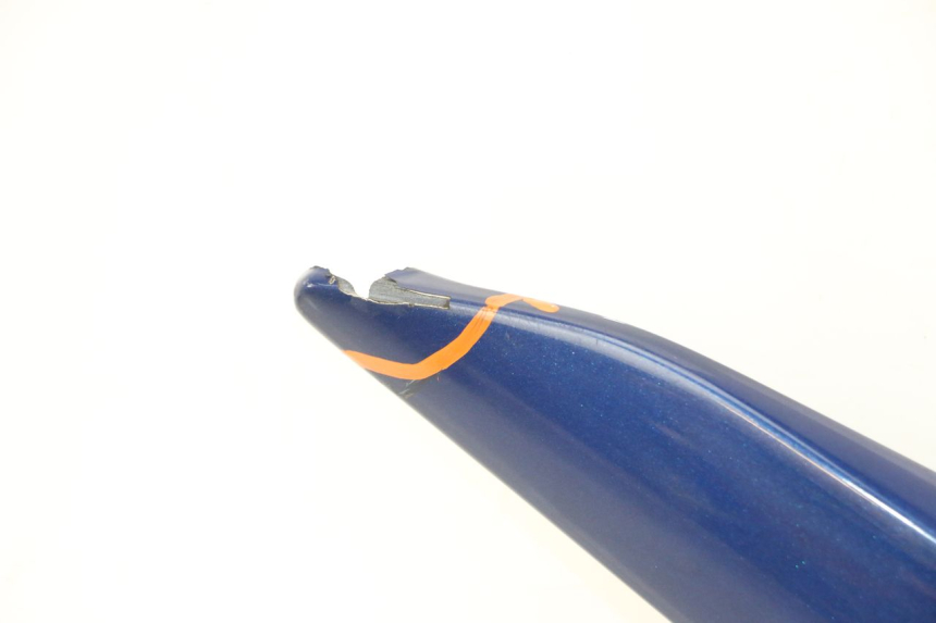 photo de CARENA SOTTO SELLA DESTRA KAWASAKI ZR7 ZR-7 S 750 (1999 - 2004) - Stato della superficie e materiale