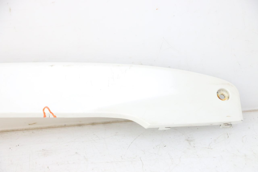 photo de COPERCHIO SOTTO SELLA DESTRO KYMCO LIKE 125 (2009 - 2016) - Foto prodotto supplementare