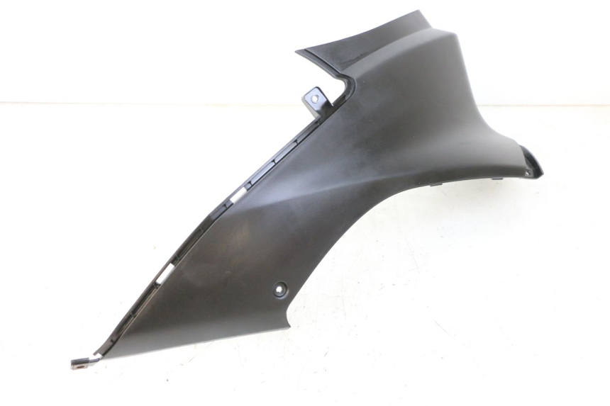 photo de CARENA SOTTO SELLA DESTRA MBK OVETTO ONE 2T 50 (2013 - 2017) - Dettagli dei punti di fissaggio