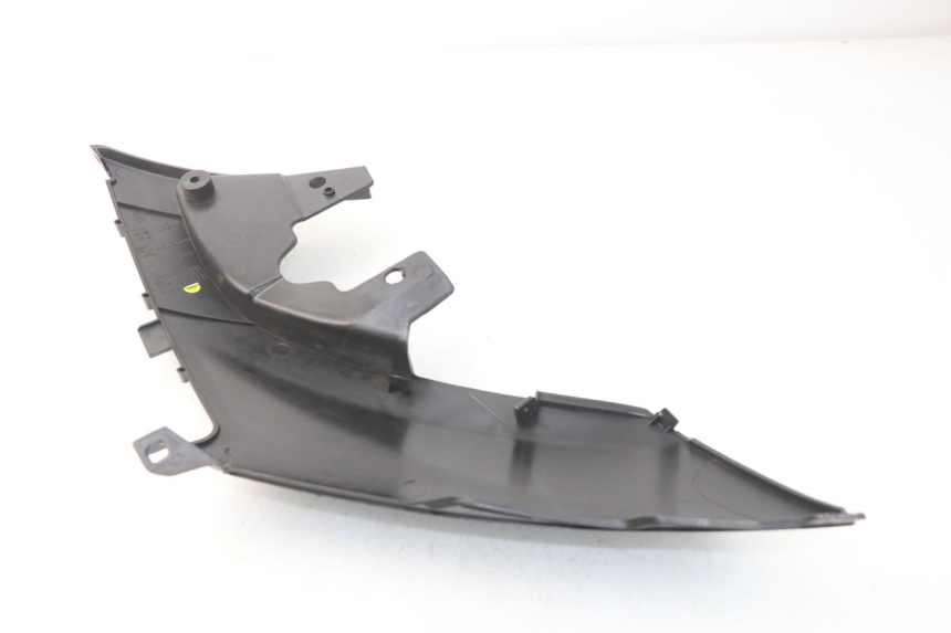 photo de COPERCHIO SOTTO SELLA DESTRO PEUGEOT METROPOLIS 400 (2017 - 2020) - Zoom sullo stato d'uso