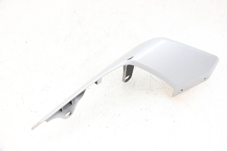 photo de CARENA SOTTO SELLA DESTRA YAMAHA MT-07 MT07 ABS 700 (2018 - 2020) - Primo piano tecnico