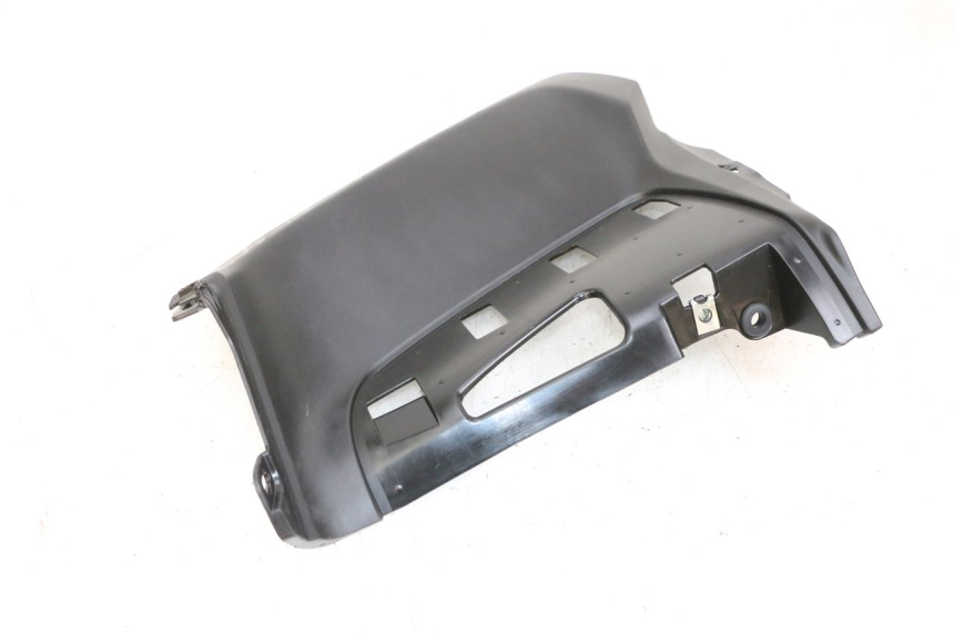 photo de CARENA SOTTO SELLA DESTRA YAMAHA NEO'S CORE 1 (2022 - 2026) - Caratteristiche distintive