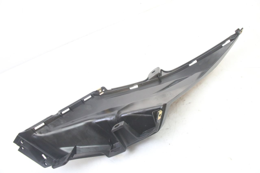 photo de CARENA SOTTO SELLA DESTRA SYM ORBIT III 3 4T 50 (2021 - 2025) - Vista d'insieme del prodotto