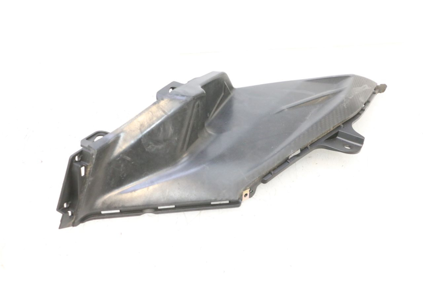 photo de COPERCHIO SOTTO SELLA DESTRO SYM ORBIT III 3 4T 50 (2018 - 2021) - Dettagli dei punti di fissaggio