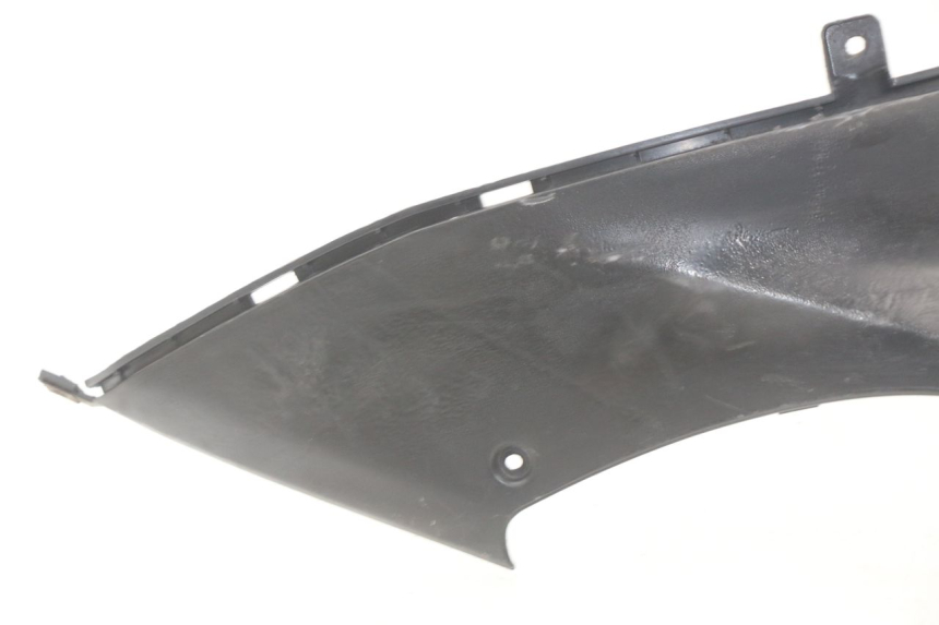 photo de COPERCHIO SOTTO SELLA DESTRO MBK OVETTO 2T 50 (2007 - 2017) - Dettagli dei punti di fissaggio