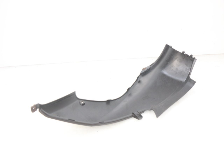 photo de COPERCHIO SOTTO SELLA DESTRO MBK OVETTO 2T 50 (2007 - 2017) - Dettaglio del componente