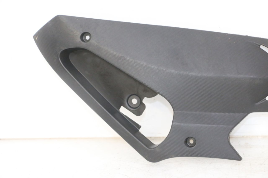 photo de CARENA SOTTO SELLA DESTRA GILERA RUNNER SL 50 (2006 - 2009) - Ricambio usato controllato