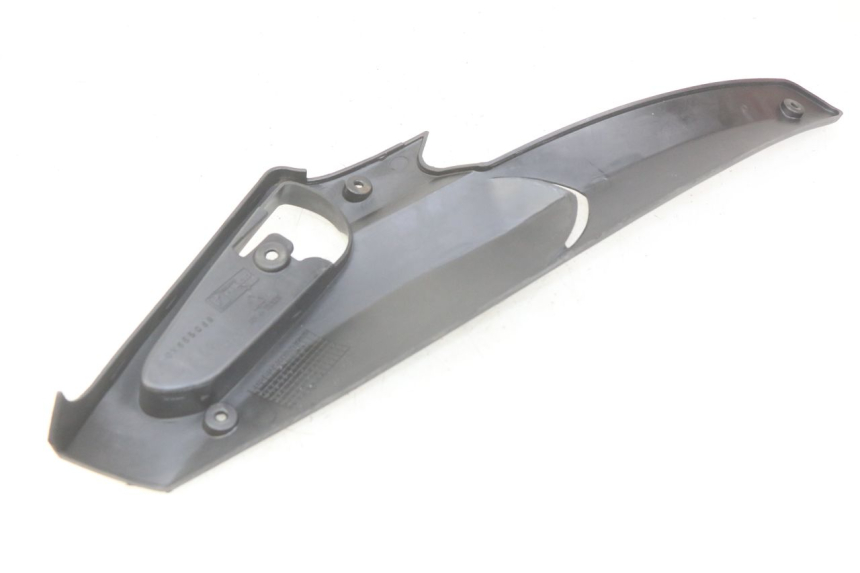 photo de CACHE SOTTO SELLA DESTRO GILERA RUNNER SP 50 (2009 - 2017) - Zoom sullo stato d'uso