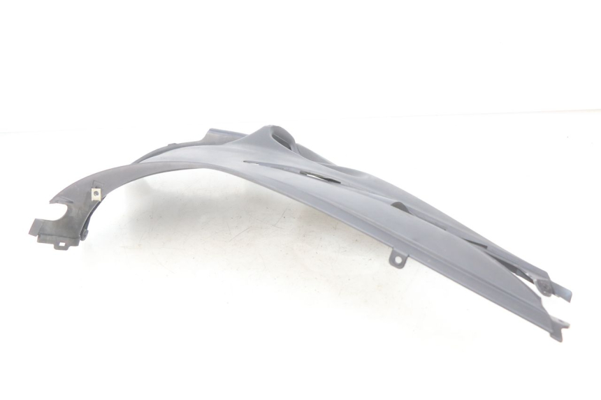 photo de CACHE SOTTO SELLA DESTRO SUZUKI SIXTEEN 125 (2008 - 2010) - Altra angolazione