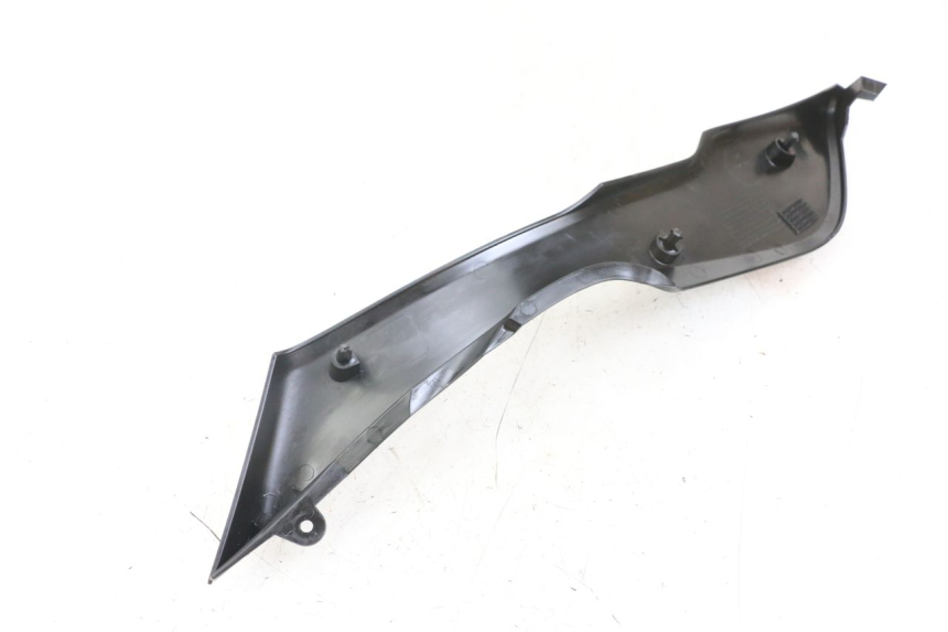 photo de CACHE SOTTO SELLA DESTRO KAWASAKI VERSYS ABS 650 (2015 - 2018) - Zoom sullo stato d'uso