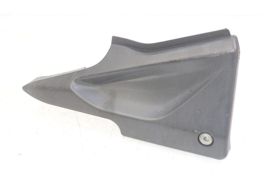 photo de COPERCHIO SOTTO SELLA DESTRO DAELIM VJ ROADWIN FI 125 (2008 - 2017) - Vista principale