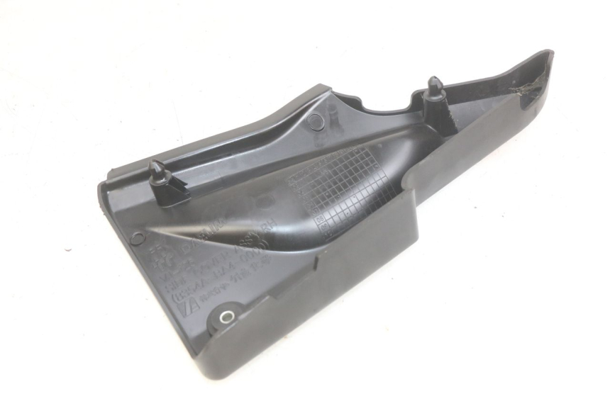 photo de COPERCHIO SOTTO SELLA DESTRO DAELIM VJ ROADWIN FI 125 (2008 - 2017) - Zoom sullo stato d'uso