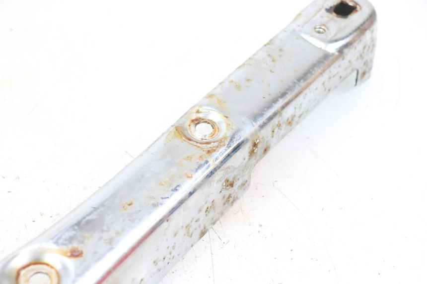 photo de CACHE SOTTO SELLA DESTRO DAELIM VL DAYSTAR 125 (2000 - 2011) - Dettagli dei punti di fissaggio