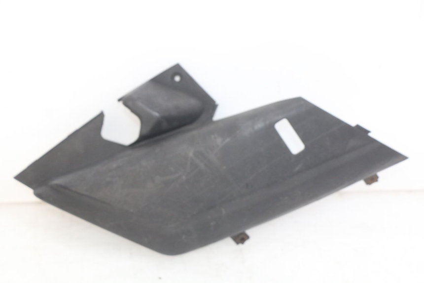 photo de COPERCHIO SOTTO SELLA DESTRO YAMAHA X-MAX XMAX 250 (2006 - 2009) - Vista principale