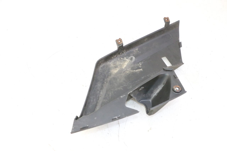 photo de COPERCHIO SOTTO SELLA DESTRO YAMAHA X-MAX XMAX 250 (2006 - 2009) - Dettaglio del componente