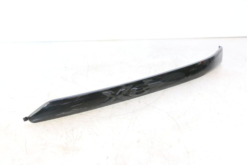photo de CARENA SOTTO SELLA DESTRA PIAGGIO X8 STREET 125 (2006 - 2007) - Dettaglio del componente