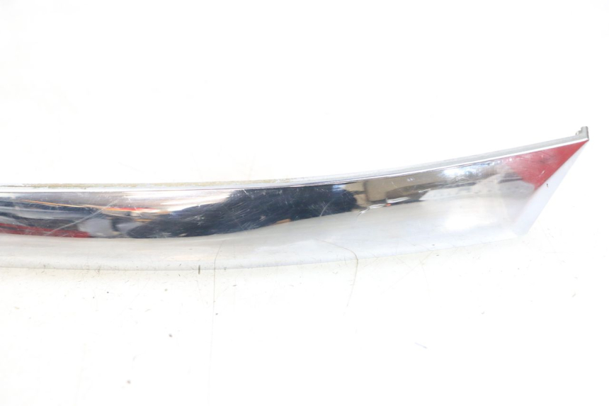 photo de COPERCHIO SOTTO SELLA DESTRO PIAGGIO X8 125 (2004 - 2007) - Vista d'insieme del prodotto