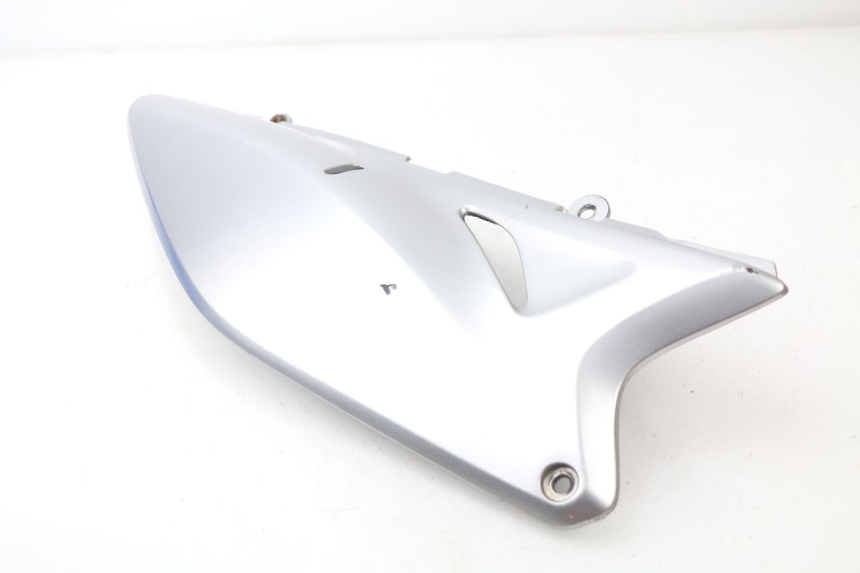 photo de CARENA SOTTO SELLA DESTRA HONDA XLV TRANSALP 650 (2005 - 2007) - Ricambio usato controllato