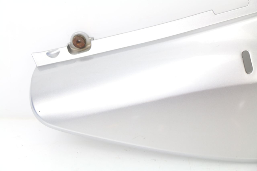 photo de CARENA SOTTO SELLA DESTRA HONDA XLV TRANSALP 650 (2005 - 2007) - Marcature e riferimenti originali