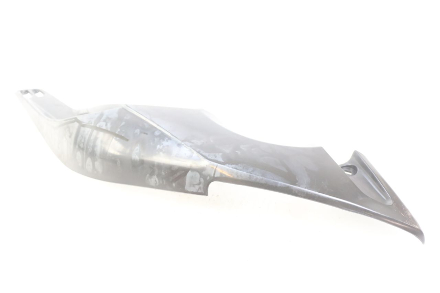 photo de COPERCHIO SOTTO SELLA DESTRO YAMAHA XP T-MAX TMAX ABS 500 (2004 - 2007) - Altra vista dell'articolo