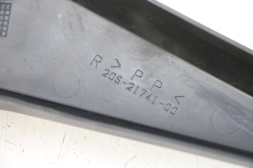 photo de CARENA SOTTO SELLA DESTRA YAMAHA XJ6 600 (2008 - 2016) - Dettaglio del componente