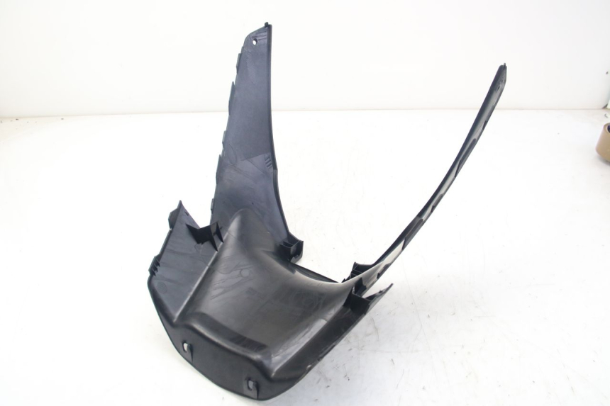 photo de COPERCHIO SOTTO SELLA YAMAHA D'ELIGHT DELIGHT 125 (2017 - 2020) - Primo piano tecnico