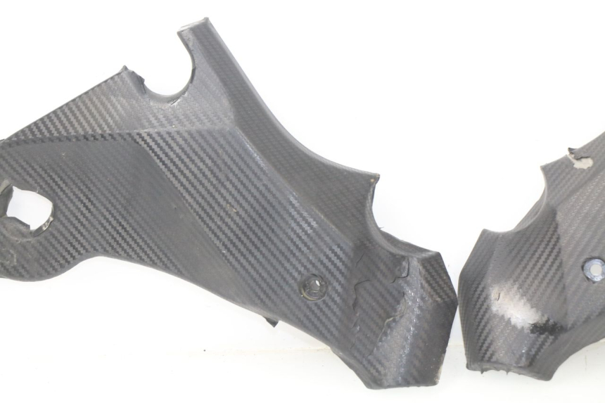 photo de COPERCHIO SOTTO SELLA KAWASAKI ER-6 ER6 N 650 (2009 - 2011) - Dettaglio del componente