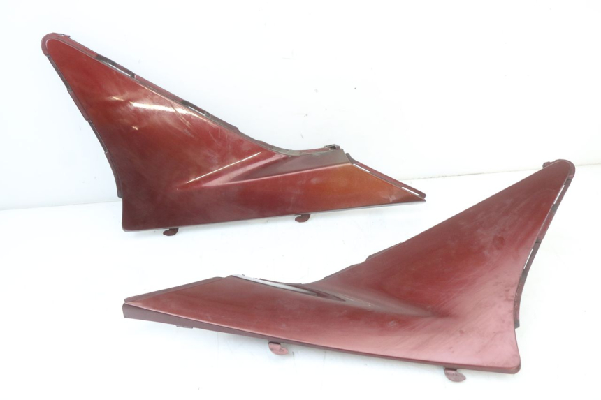 photo de COPERCHIO SOTTO SELLA HONDA FES S-WING SWING ABS 125 (2007 - 2015) - Altra angolazione