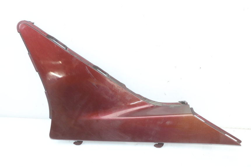 photo de COPERCHIO SOTTO SELLA HONDA FES S-WING SWING ABS 125 (2007 - 2015) - Primo piano tecnico